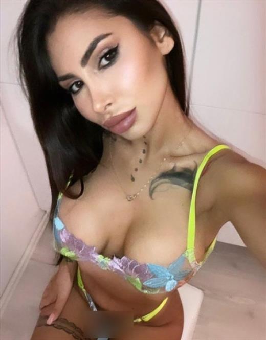 Ellus (19) yıl - Kızıljahamam'da Bayan Escortlar