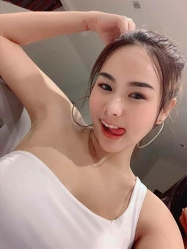 Profesyonel genç Mucielly escort