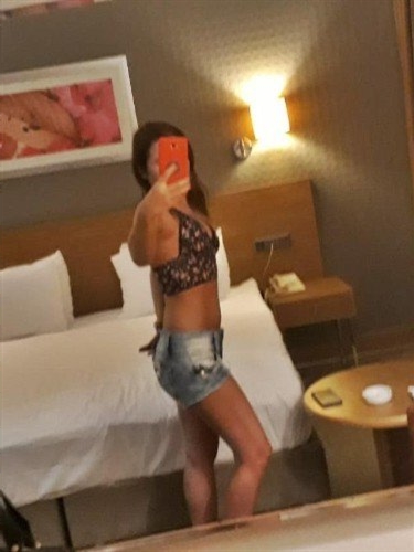 Baştan çıkarıcı escort Tutuila